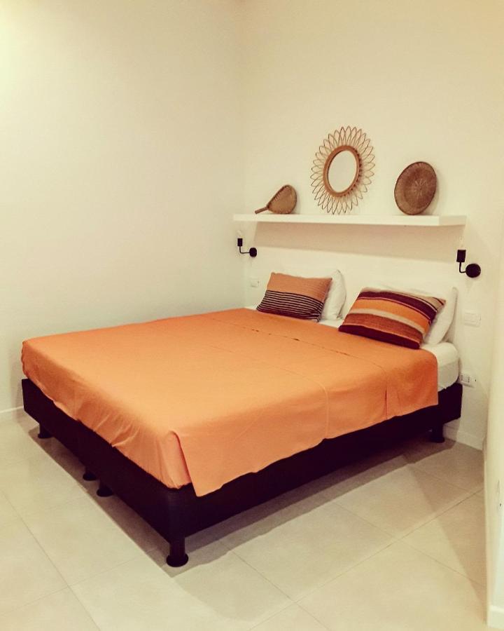 Fra Cielo E Mare Boutique Rooms 卡利亚里 外观 照片