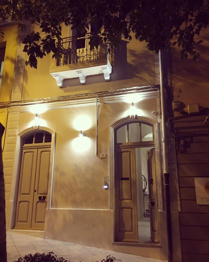 Fra Cielo E Mare Boutique Rooms 卡利亚里 外观 照片